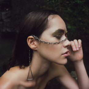 Nakano Catena | Face Chain | Face Jewelry | Antique Silver with Geometric Triangles | Sacred Geometry Collection
