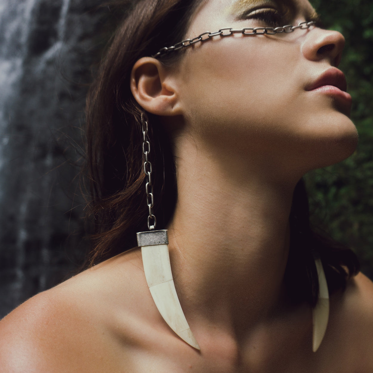 Wakanda Catena | Face Chain | Face Jewelry | Antique Silver Large Cable Link Chain with Ivory Bone Tusk | Tribal Collection